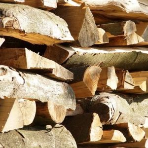 firewood-973487_640-square